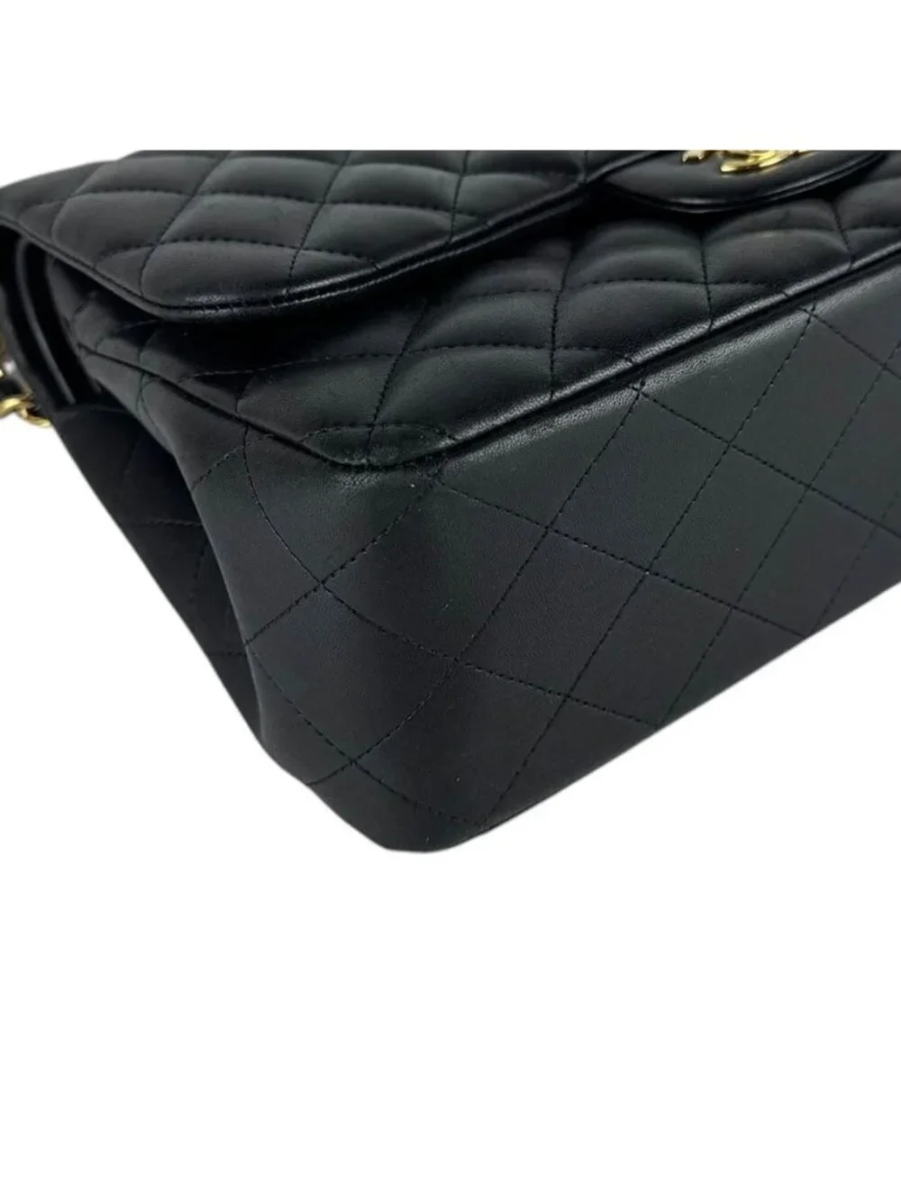 Chanel Shoulder Bag Deca Quilted